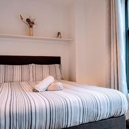 Contractor And Family Friendly Grade II Townhouse- 3 Bedrooms- Free Parking Norwich Exterior foto