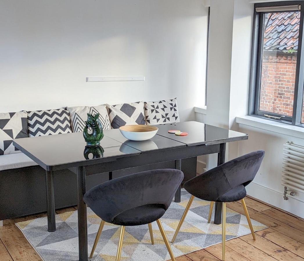 Contractor And Family Friendly Grade II Townhouse- 3 Bedrooms- Free Parking Norwich Exterior foto